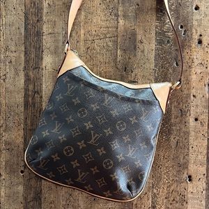 Louis Vuitton Messenger Bag Monogram Odeon PM